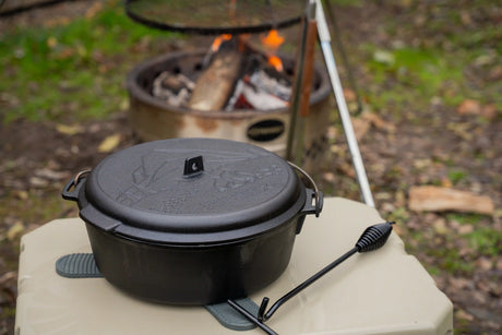 Gusseisen einbrennen: So brennst du Dutch Oven, Pfanne & Co. richtig ein