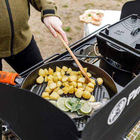 Grill-Feuerpfanne mit Stiel