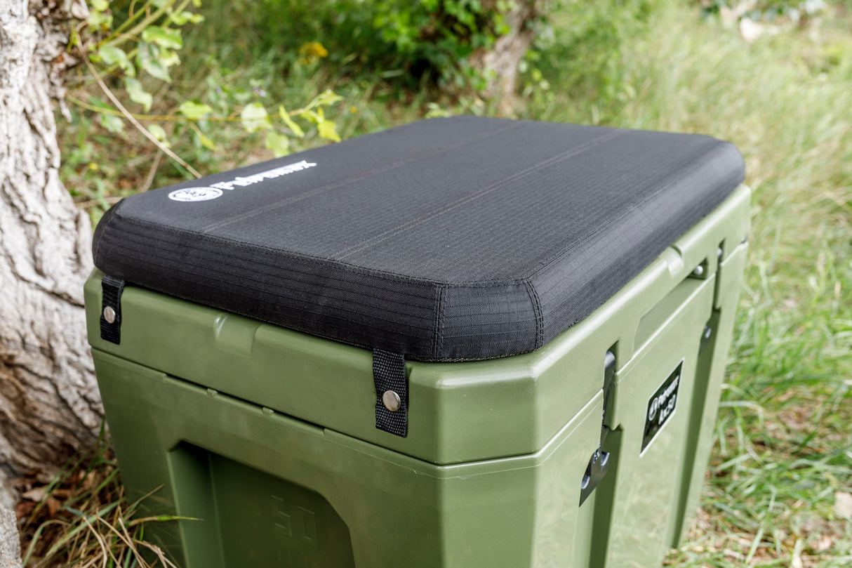 Kühlbox KX50 inkl. Sitzkissen, Korb & Trennbrett, olivcool